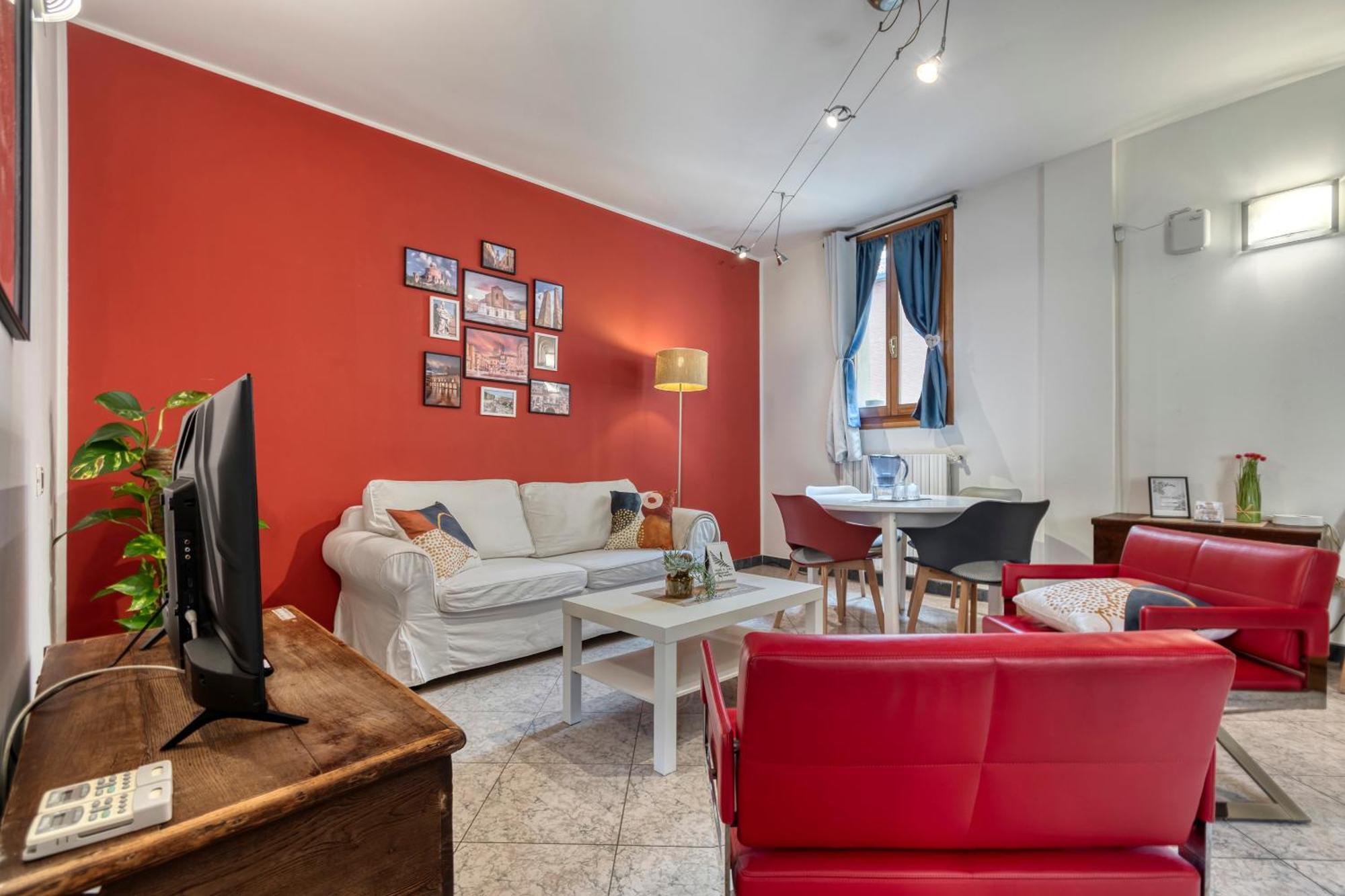 Cozy Apartment In The Heart Of Болонья Экстерьер фото