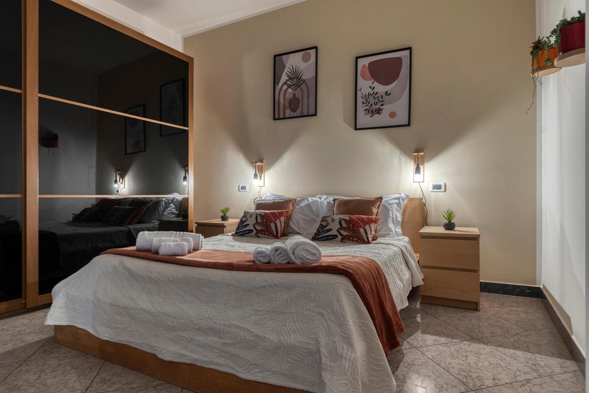 Cozy Apartment In The Heart Of Болонья Экстерьер фото