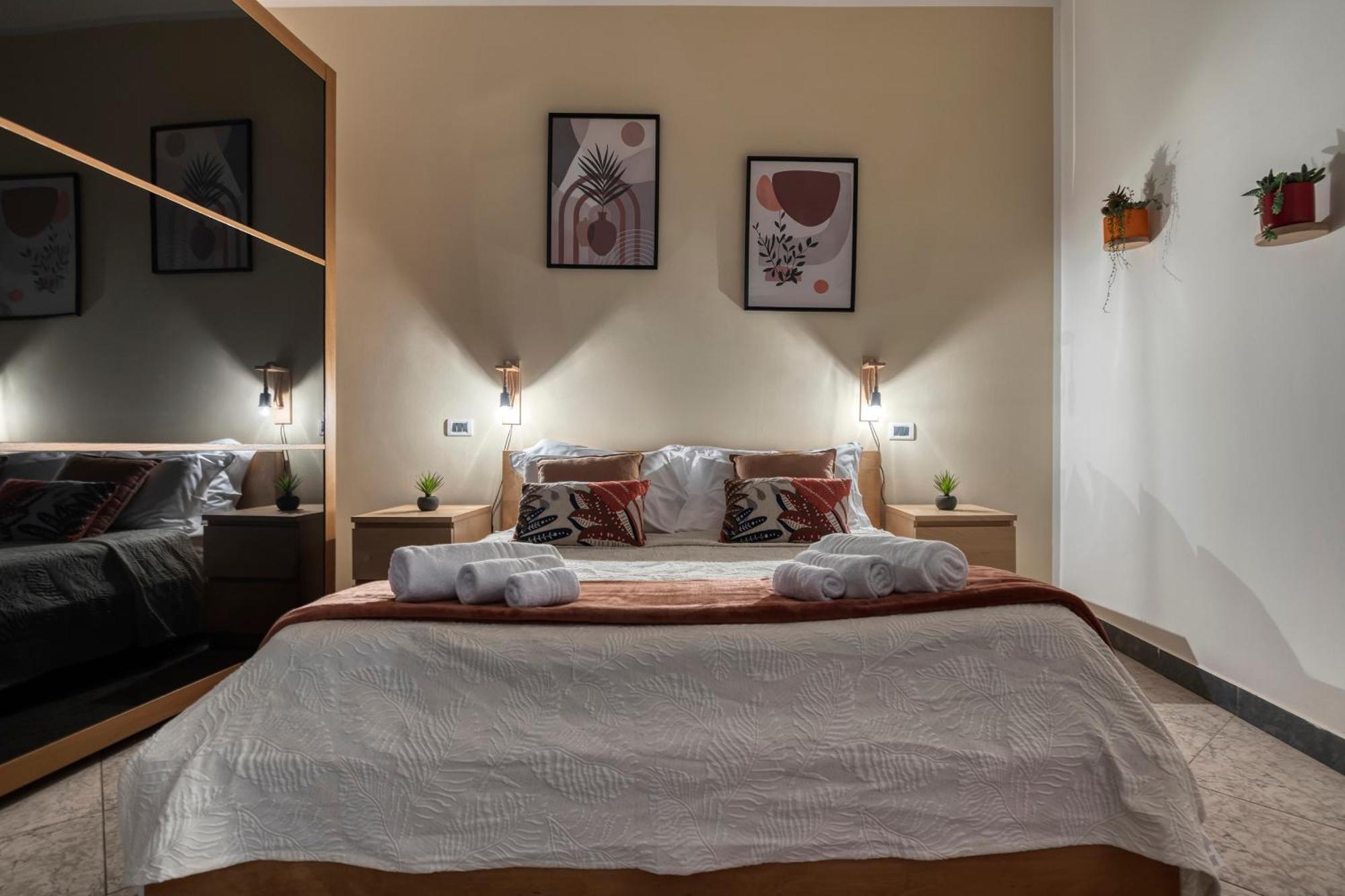 Cozy Apartment In The Heart Of Болонья Экстерьер фото
